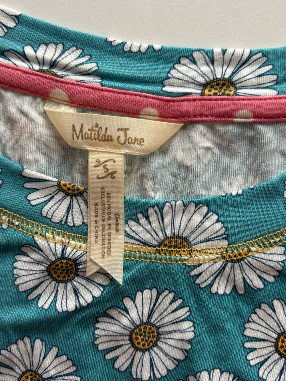 Matilda Jane Enchanted Cora daisy print sleep shirt nightgown small soft floral - Picture 3 of 12
